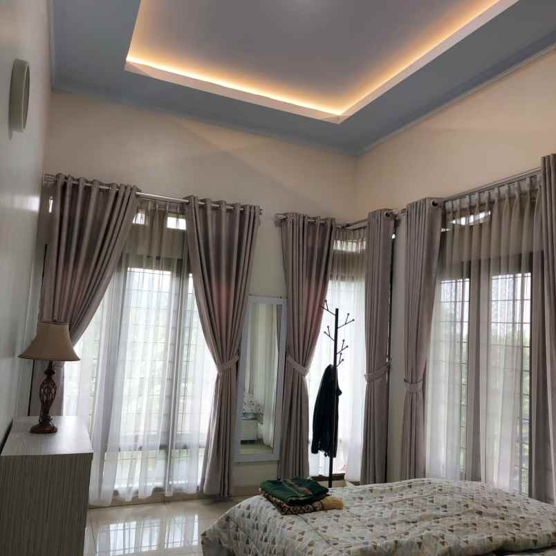 rumah minimalis cipageran bangunan baru siap huni