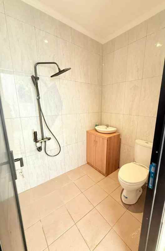 rumah minimalis full furnished di cibinong bogor