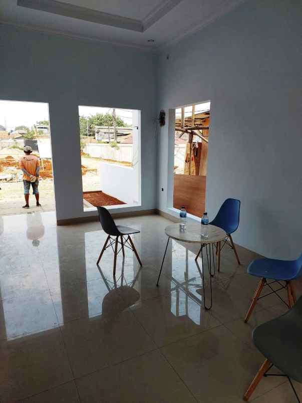 rumah modern asri di naterman depok