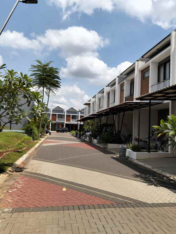 rumah murah siap huni dekat toll pamulang