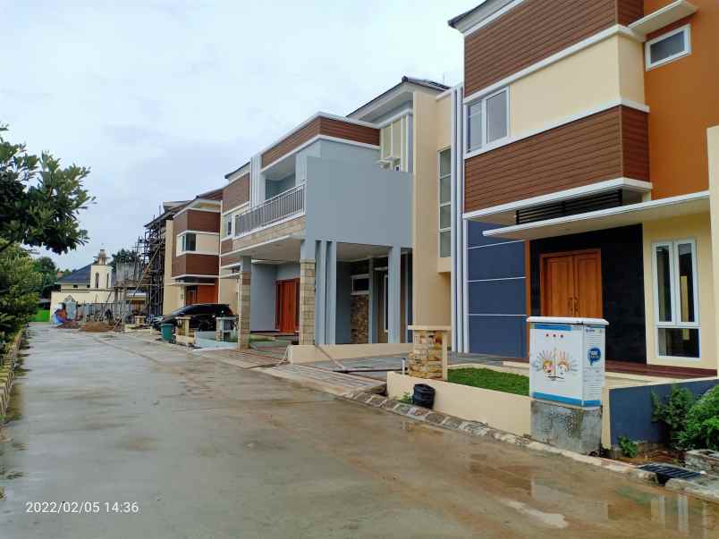 rumah murah town house mewah jakarta timur cipinang
