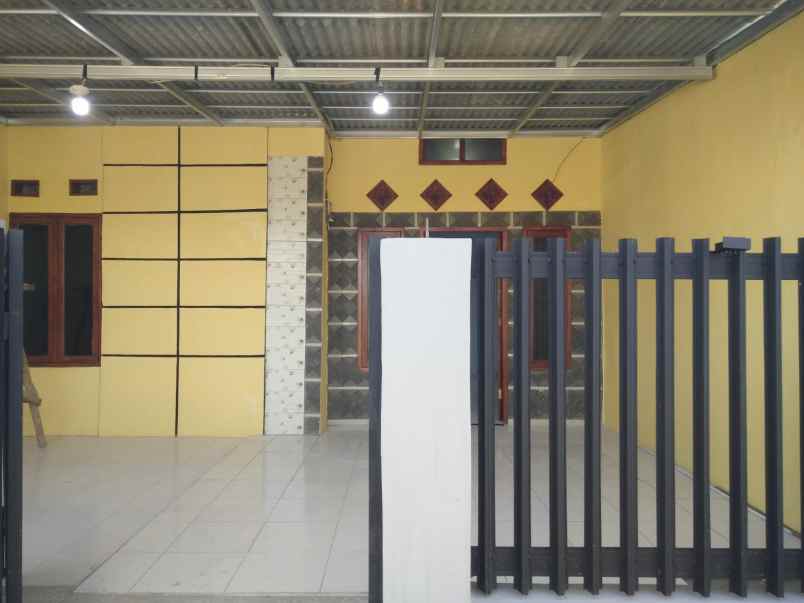 rumah perum siap huni pinggiran kota