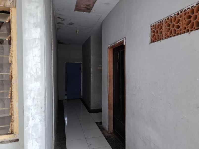 rumah pojok di perumahan mastrip jember
