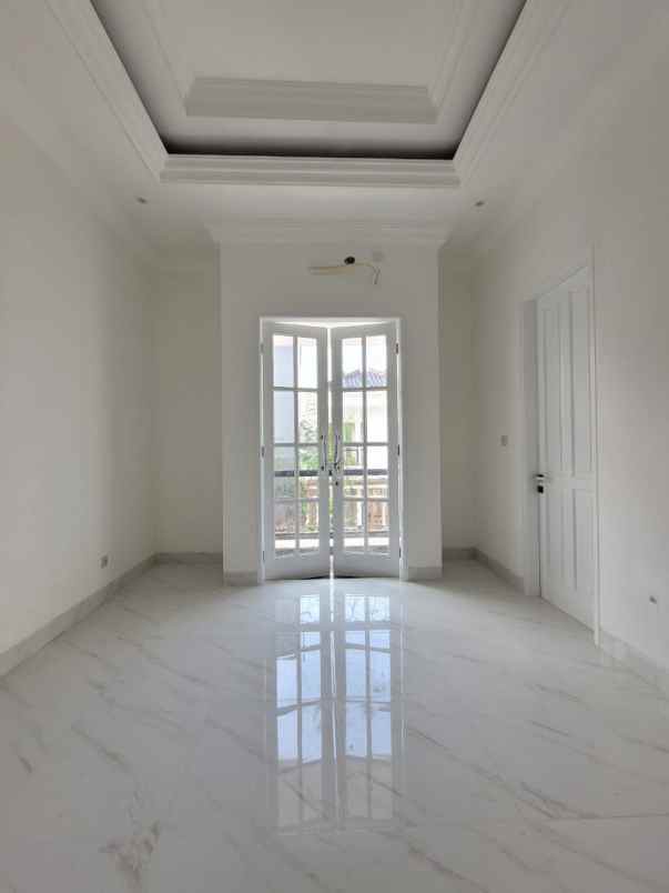 rumah pondok bambu duren sawit