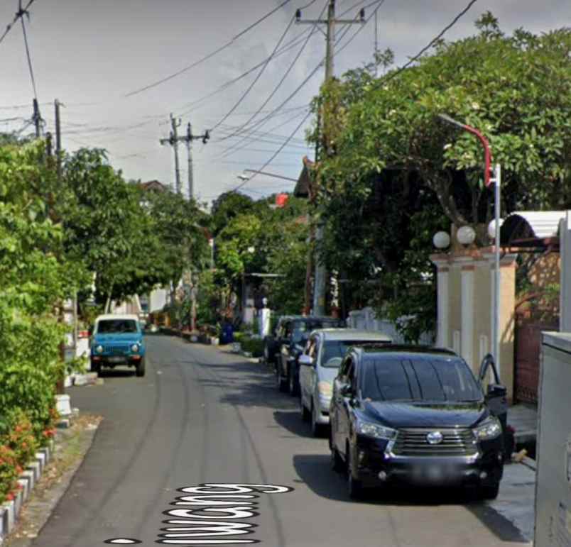 rumah puspogiwang semarang barat