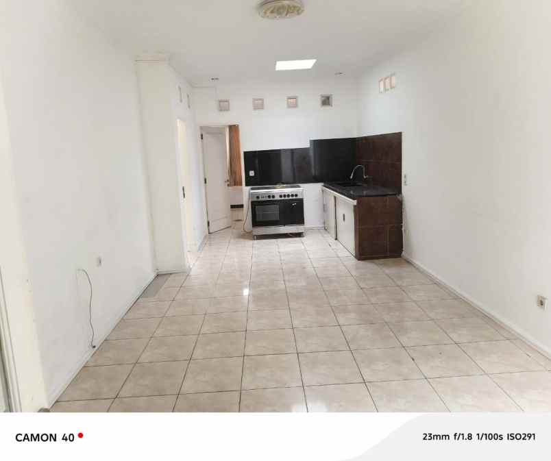 rumah sarijadi kota bandung dekat tol pasteur sukaraja