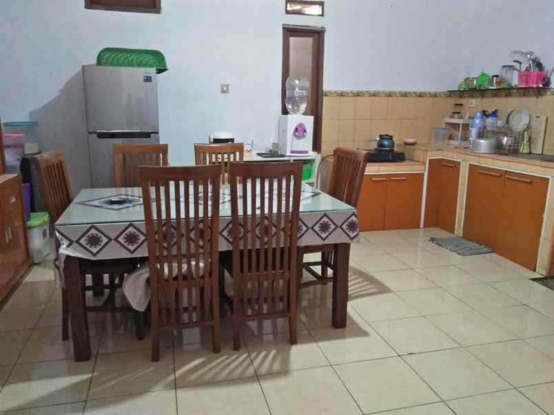 rumah second hook di bsi 2 pengasinan depok