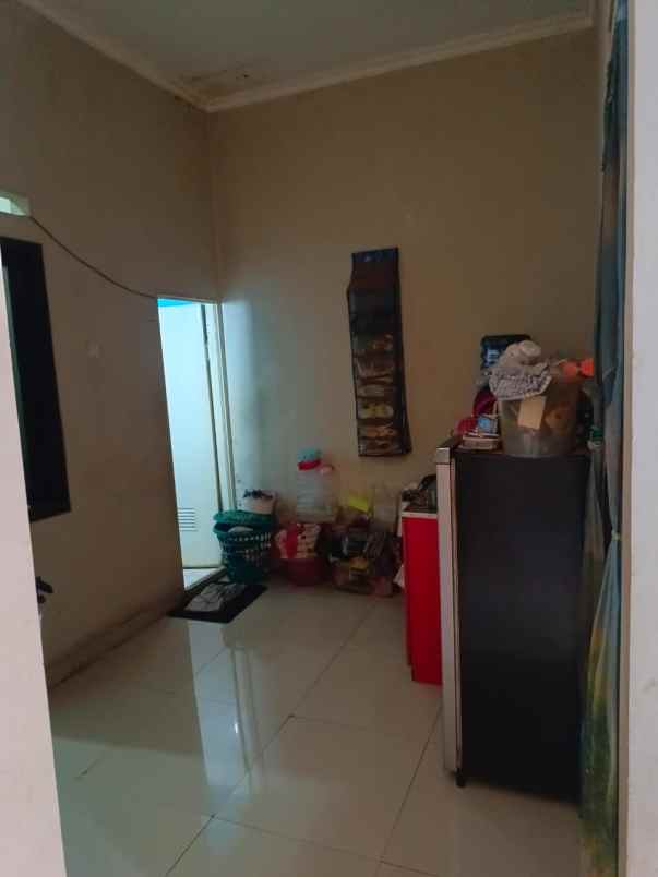 rumah second minimalis di cipayung depok