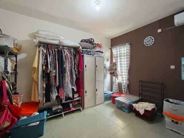 rumah second murah strategis di perumnas depok utara