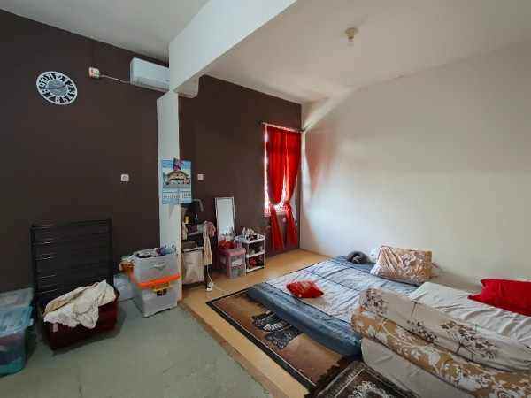 rumah seken apik terawat di beji depok