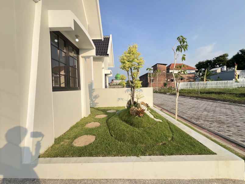 rumah semi furnish di green view pandaan spek istimewa