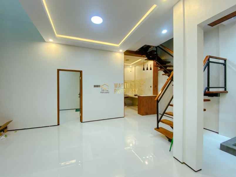 rumah siap huni dekat kampus amikom jogja