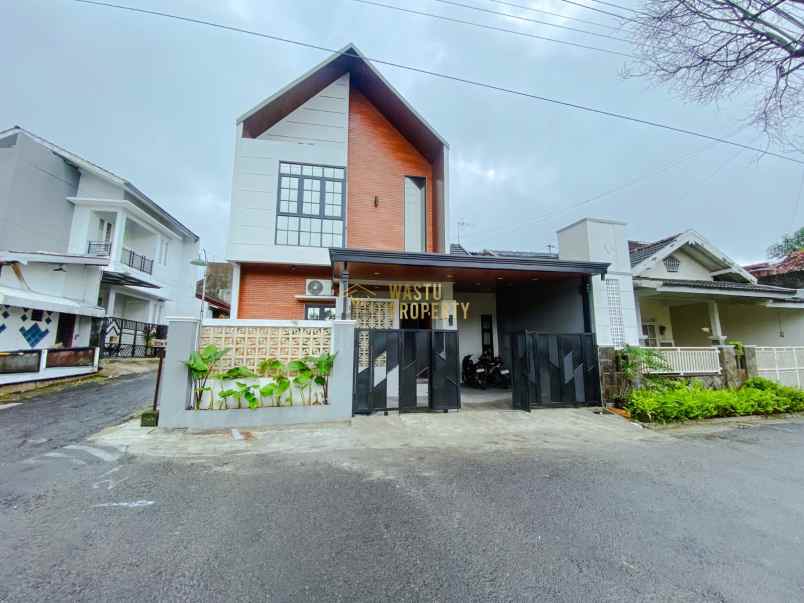 rumah siap huni dekat kampus amikom jogja