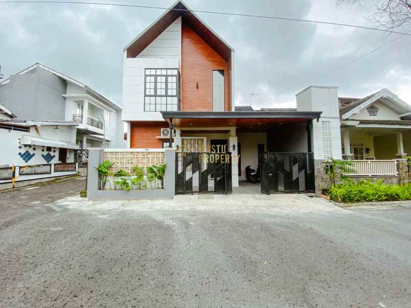 rumah siap huni dekat kampus amikom jogja