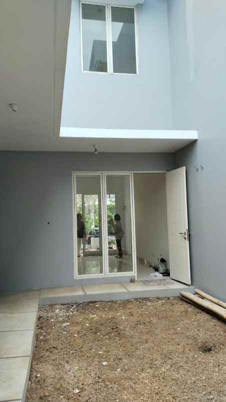 rumah siap huni di cluster vasana harapan indah bekasi