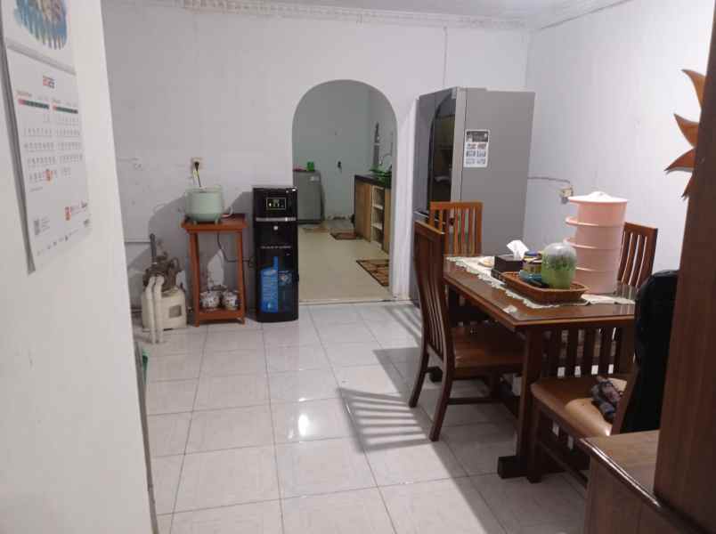 rumah siap huni di menteng dalam tebet jakarta selatan