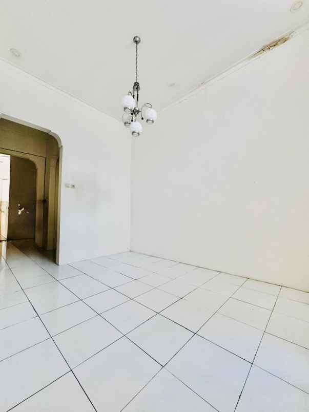 rumah siap huni di pamulang estate tangsel