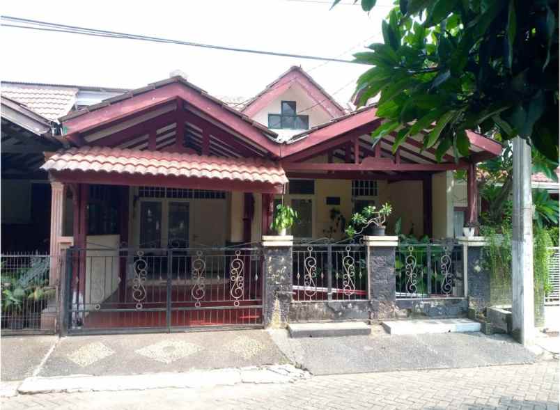 rumah siap huni dipamulang estated pamulang timur