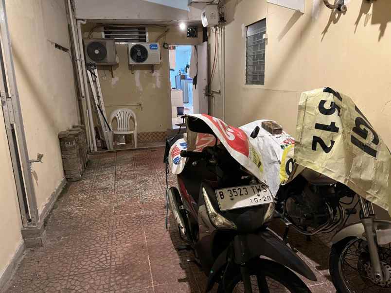 rumah strategis di cipinang cempedak jakarta timur