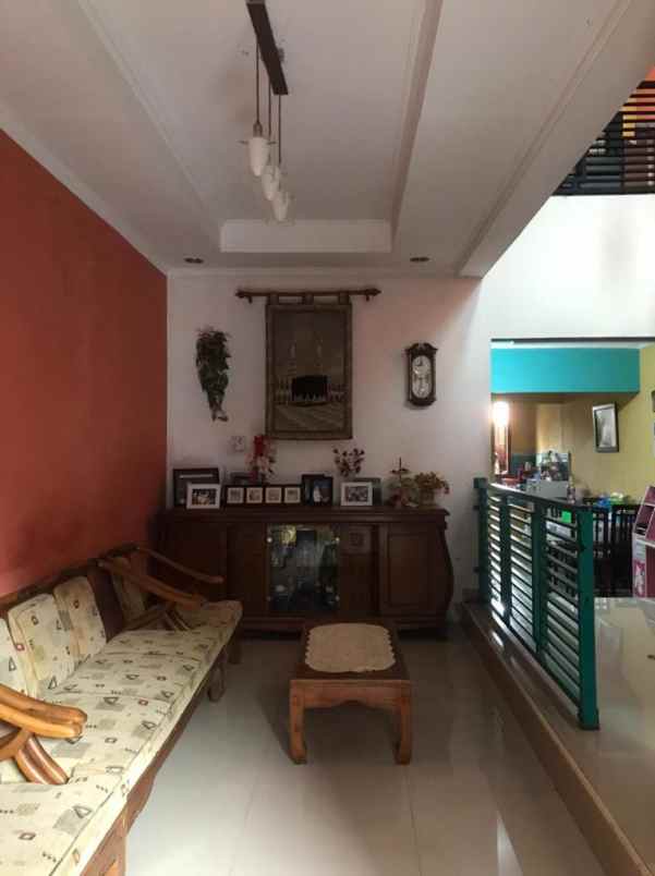 rumah tanimulya lingkungan asri nyaman 2 lantai nego