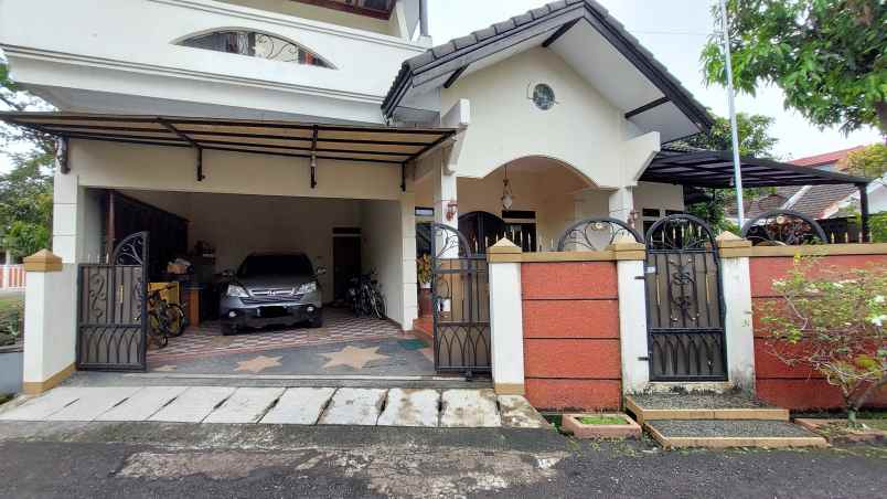 rumah terawat hook di puri permata arcamanik bandung