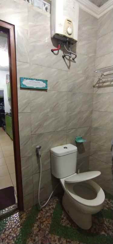 rumah tinggal plus 5 kamar kost kota lembang