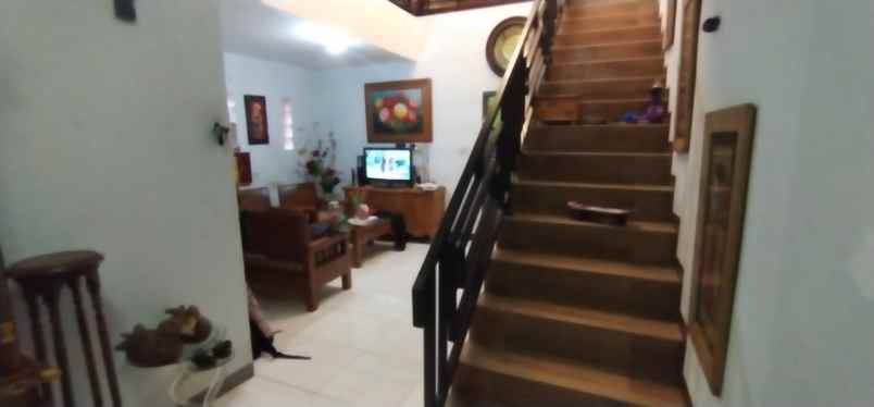 rumah tinggal plus 5 kamar kost kota lembang