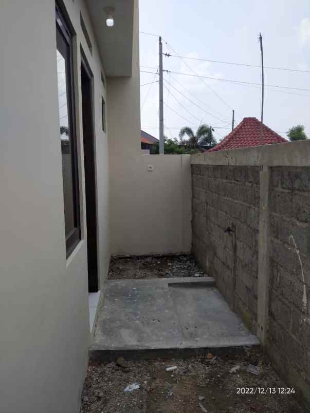 rumah villa gading residence blk