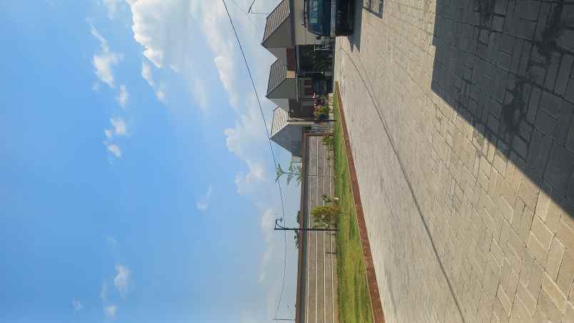 rumah villa gading residence blk