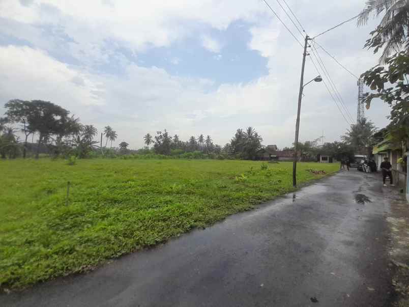 taanah murah di moyudan barat pasar godean