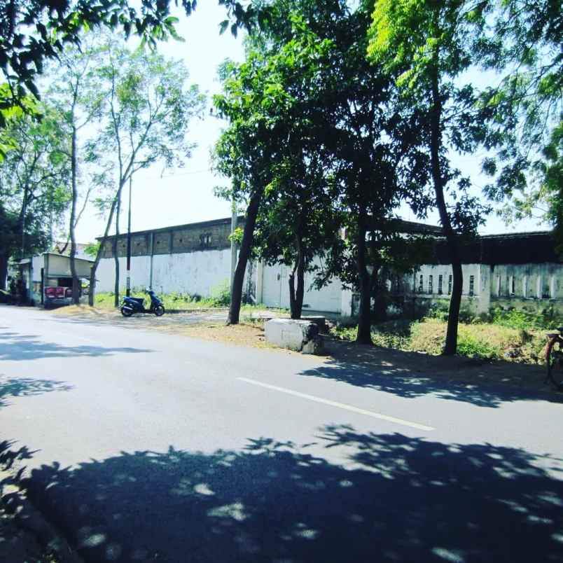 tanah berbek nganjuk