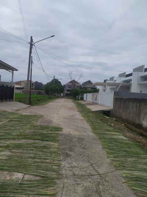 tanah imperial gading