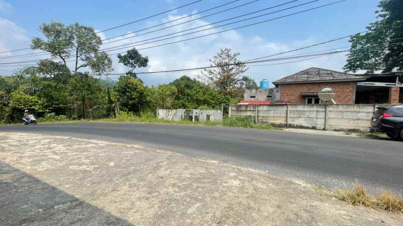 tanah komersial lembah hijau