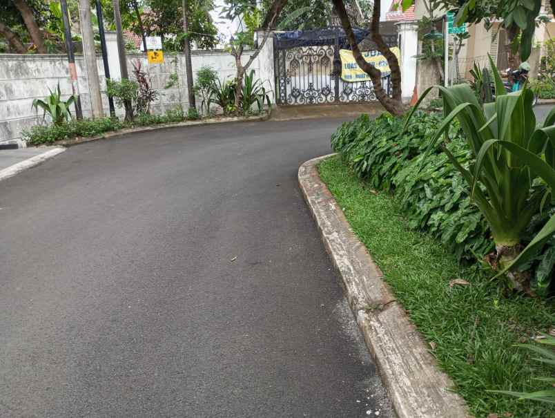 tanah luas dalam perumahan bintaro jaya