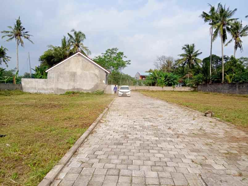 tanah murah yogyakarta 100 m jl raya taman siswa shm