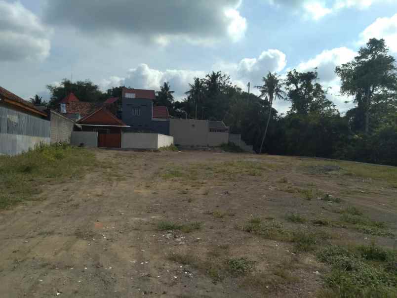 tanah murah yogyakarta 100 m jl raya taman siswa shm