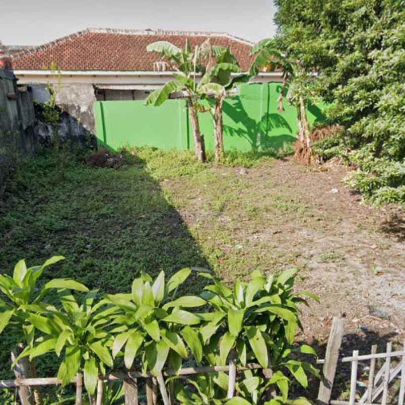 tanah yogyakarta 10 menit tugu jogja shm p