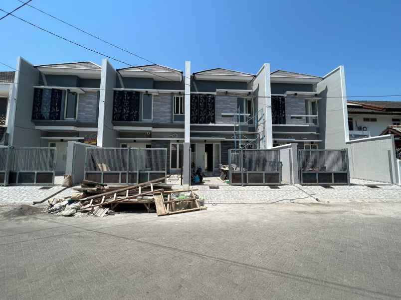 wisma mukti tengah kota sby timur di komplek elit