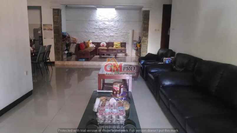 648 rumah terawat di komp logam buah batu bandung