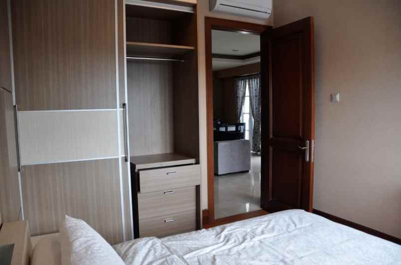 apartemen jl teuku cik ditiro no 33