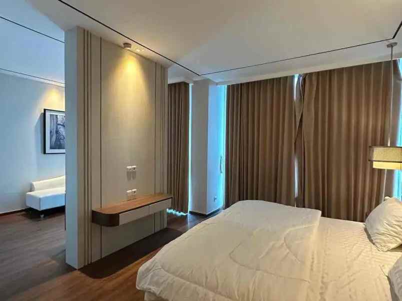 dijual apartemen ciputra world