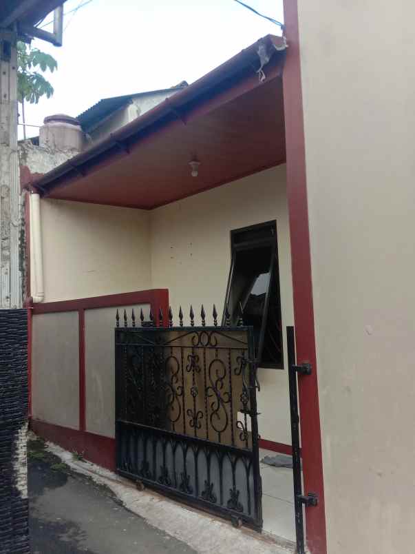 dijual bangunan rumah baru