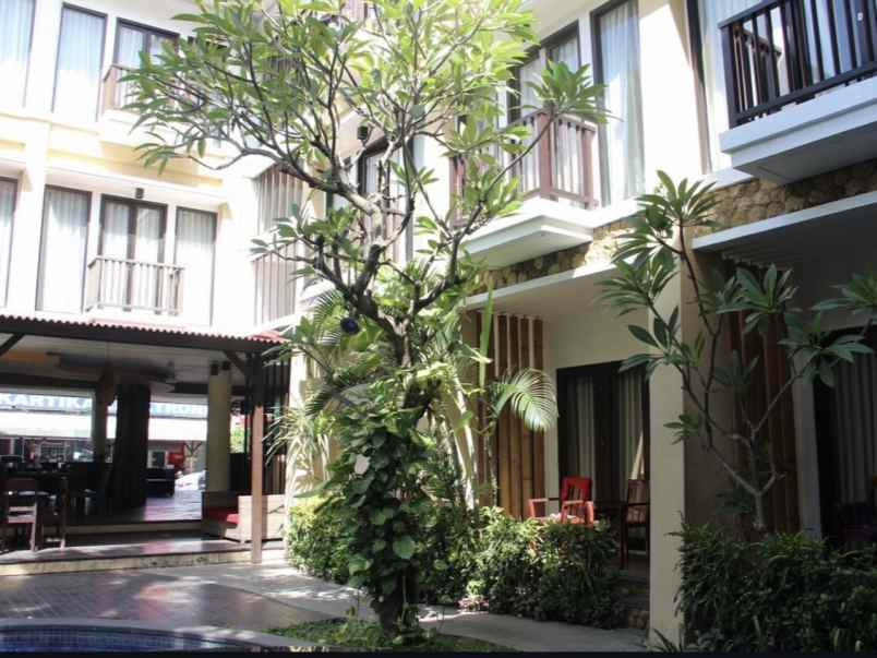 dijual hotel jl blambangan kuta kec