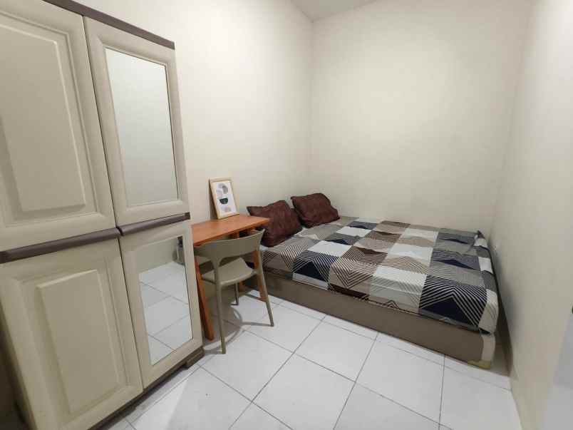 dijual kost exclusive baru di kalideres