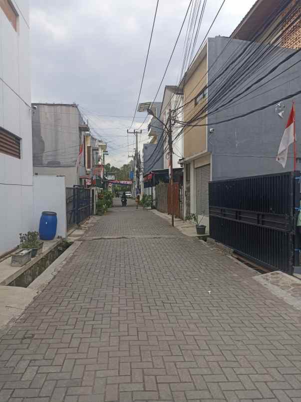 dijual kost jl sukapura sukabirus
