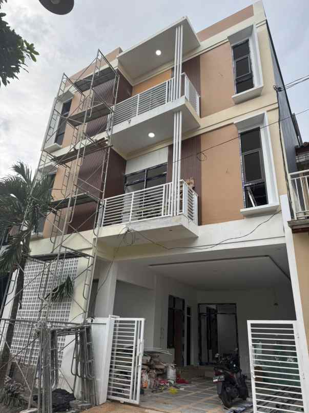 dijual kost lowokwaru