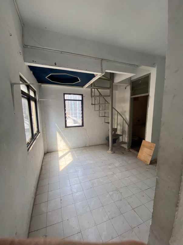 dijual rukan di jembatan lima permai jakarta barat