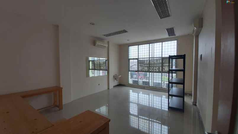 dijual ruko gudang kantor caman bekasi dkt tol jati