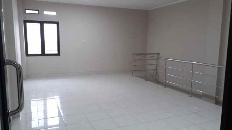 dijual ruko gudang kantor cijerah