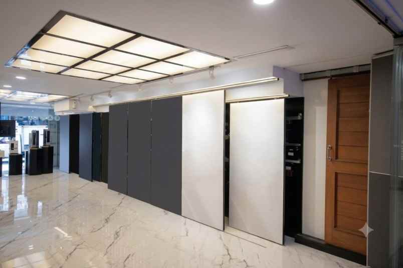 dijual ruko gudang kantor jalan pinangsia raya taman